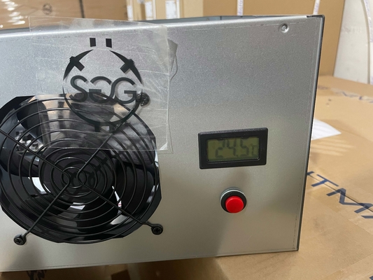 Disque transistorisé 128G de Rig Frame d'exploitation de Rig Machine AMD A68 8 Gpu d'exploitation de BTC ETH GPU